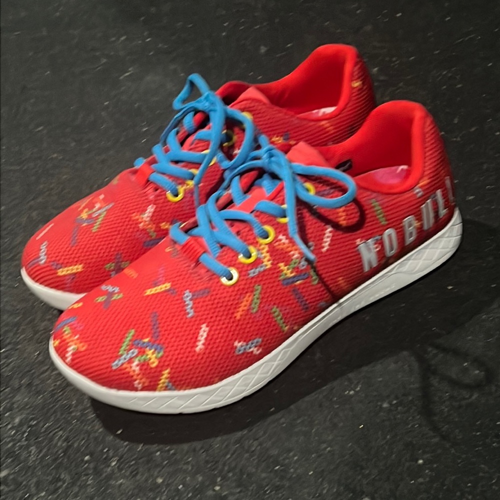 NOBULL red w/sprinkles lifting shoes - women size 9